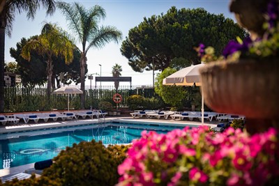 htop PLANAMAR - BUS - hotelový bazén