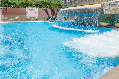 SUMUS MONTEPLAYA - LET - hotelový bazén