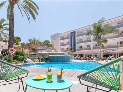 SUMUS MONTEPLAYA - LET