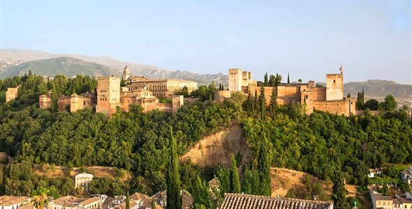 CESTA PO ŠPANĚLSKÉM KRÁLOVSTVÍ bus