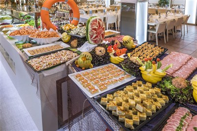 SUMUS STELLA & SPA - BUS - bufet