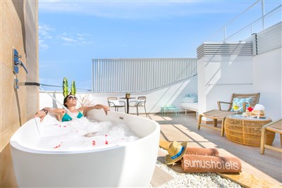 SUMUS STELLA & SPA - BUS - pokoj, terasa