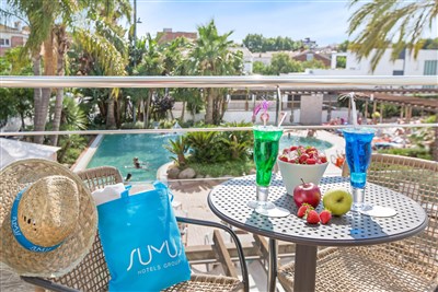 SUMUS STELLA & SPA - BUS - pokoj, terasa