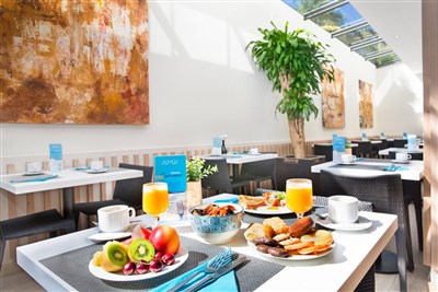 SUMUS STELLA & SPA - BUS - restaurace