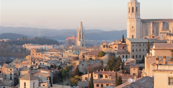 KATALÁNSKO A BARCELONA - LET