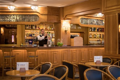 htop AMAIKA - BUS - restaurace