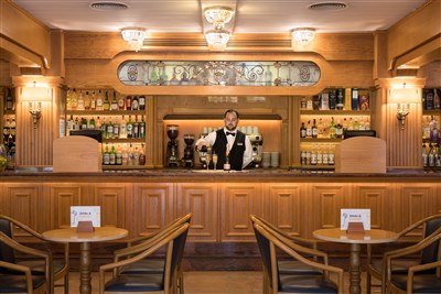 htop AMAIKA - BUS - restaurace