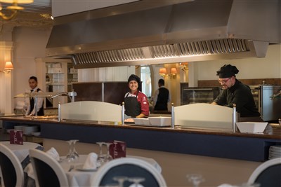 htop AMAIKA - BUS - restaurace