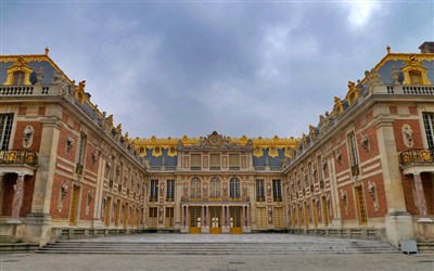 PAŘÍŽ A ZÁMEK VERSAILLES - Paříž