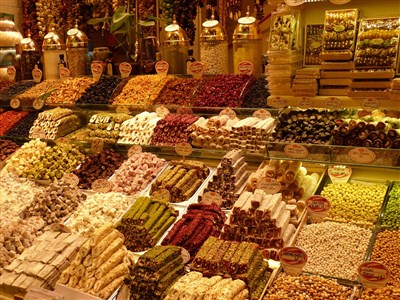 ISTANBUL, BRÁNA ORIENTU - Istanbul, bazar