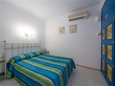 CHECKIN GARBI - LET - pokoj