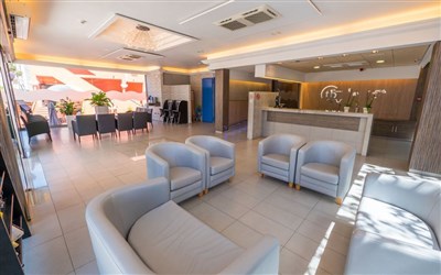 TOSSA BEACH CENTER- LET - hala