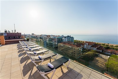 CHECKIN CATALONIA - BUS - sluneční terasa