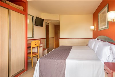 htop CALELLA PALACE - BUS