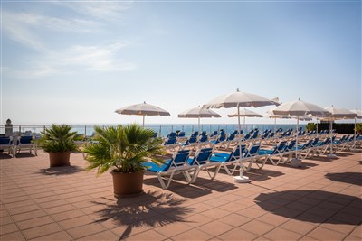 htop CALELLA PALACE - BUS - terasa s výhledem