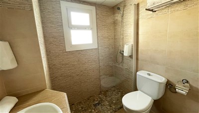 MARIA DEL MAR - LET - koupelna