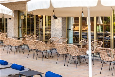 htop AMAIKA - BUS - terasa