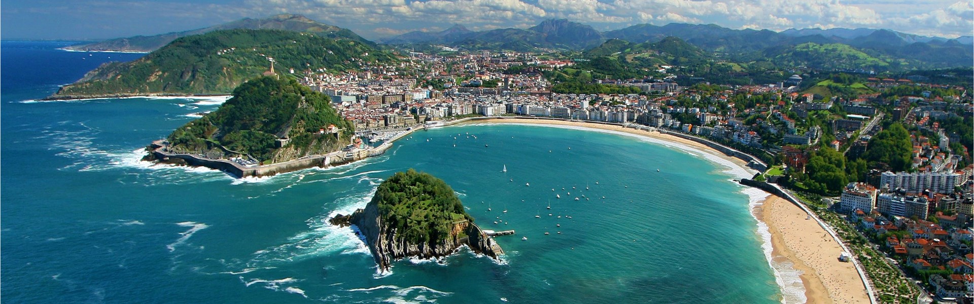 MĚSTA POD PYRENEJEMI