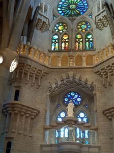 BARCELONA Sagrada Família, park Güell, MONTSERRAT, sklepy CODORNIU či FREIXENET, GIRONA - Barcelona