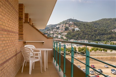 htop ROYAL SUN SUITES - BUS - balkon