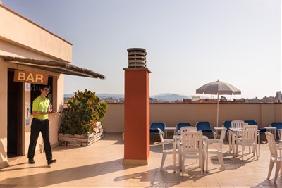 htop ROYAL SUN SUITES - BUS - bar