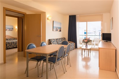 htop ROYAL SUN SUITES - BUS - pokoj