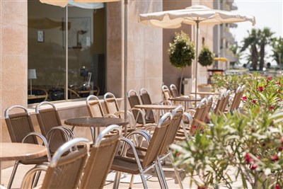 htop ROYAL SUN SUITES - BUS - terasa