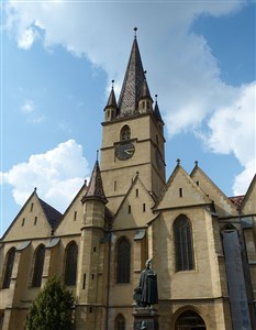 RUMUNSKO - ZA PERLAMI TRANSYLVÁNIE, ÚZEMÍ KNÍŽETE DRÁKULY A BUKUREŠŤ - Sibiu