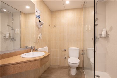 htop AMATISTA - LET - koupelna