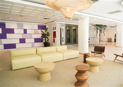 htop AMATISTA - LET - vstupní hala