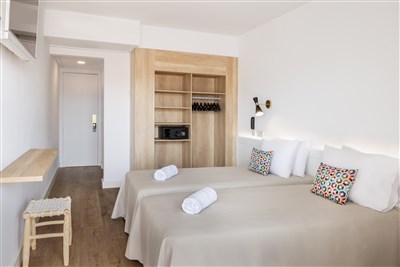 htop AMATISTA - LET - pokoj