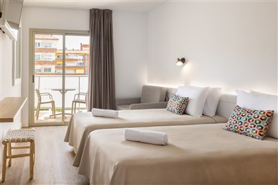 htop AMATISTA - LET - pokoj