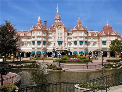 PAŘÍŽ, ZÁMKY NA LOIŘE, DISNEYLAND - Pariz Disneyland