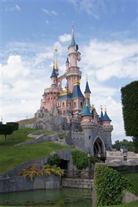 PAŘÍŽ, ZÁMKY NA LOIŘE, DISNEYLAND - Pariz Disneyland