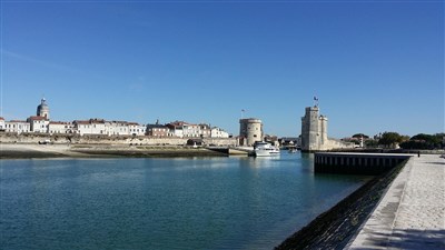 ATLANTICKÉ POBŘEŽÍ FRANCIE, PYRENEJE A BASKICKO - La Rochelle přístav