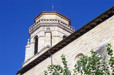 ATLANTICKÉ POBŘEŽÍ FRANCIE, PYRENEJE A BASKICKO - St Jean de Luz kostel St jean Baptiste