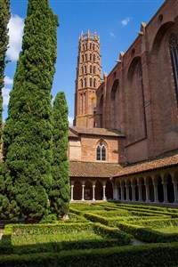 ATLANTICKÉ POBŘEŽÍ FRANCIE, PYRENEJE A BASKICKO - Toulouse Jakobinsky klaster